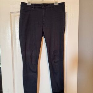 Women’s jeans/jeggings